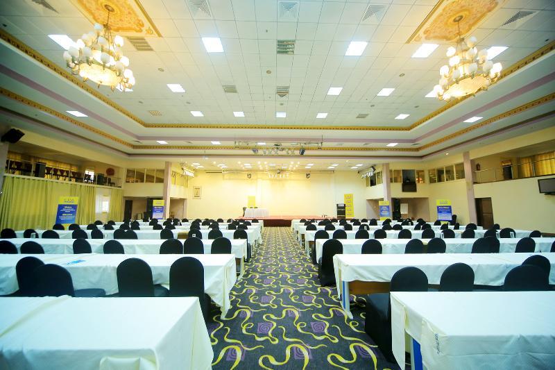 קמפאלה Hotel Africana מראה חיצוני תמונה